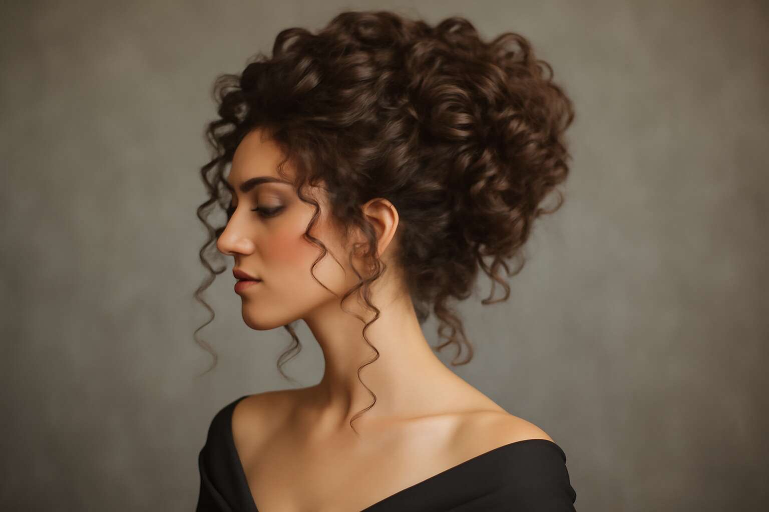 curly hair upstyle