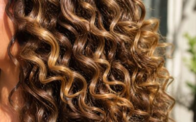 Curly hair highlights, 5 ways to make your curls pop.